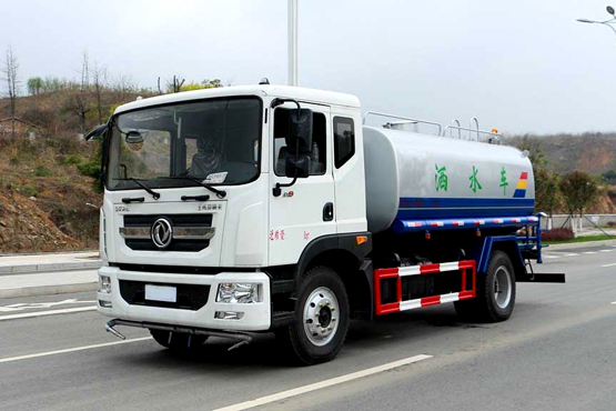 怎樣排除灑水車(chē)柴油機(jī)過(guò)早、過(guò)遲的噴油現(xiàn)象？