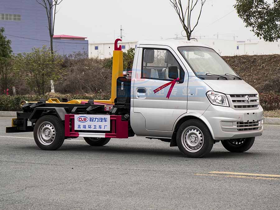 東風(fēng)小康3方勾臂垃圾車